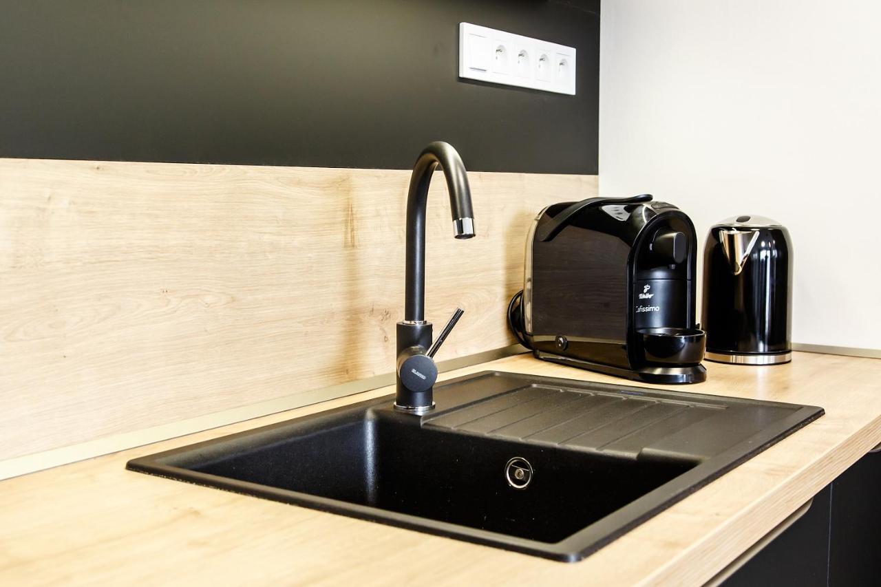 The Town Hall Residence -Welcome Home Apartment-Free Outdoor Parking-Ac 科希策 外观 照片